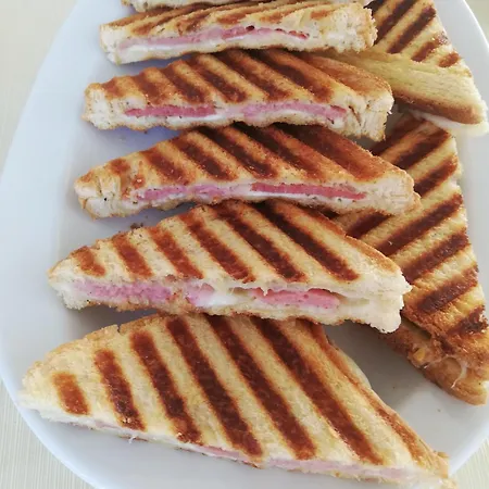 Blue Waves Corfu Apart Otel *