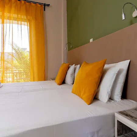 Apart Otel Blue Waves Corfu Kávos