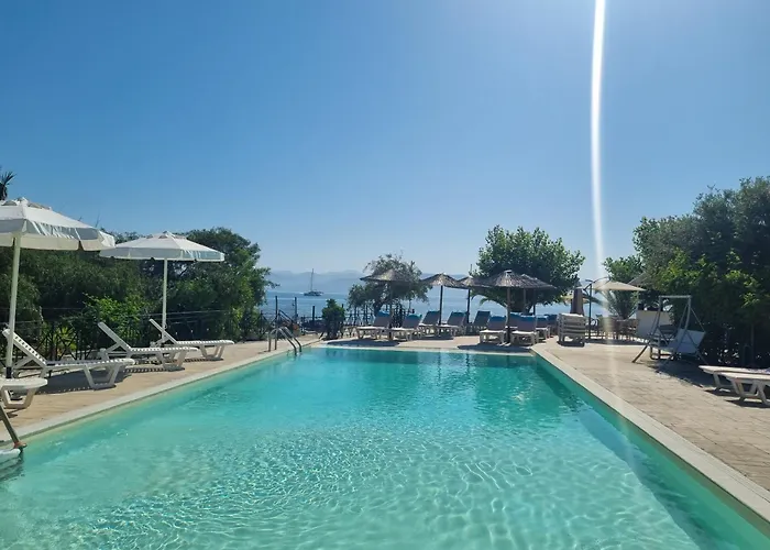 Blue Waves Corfu * Κάβος